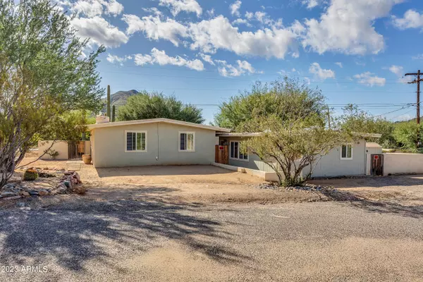 38618 N SPUR CROSS Road, Cave Creek, AZ 85331