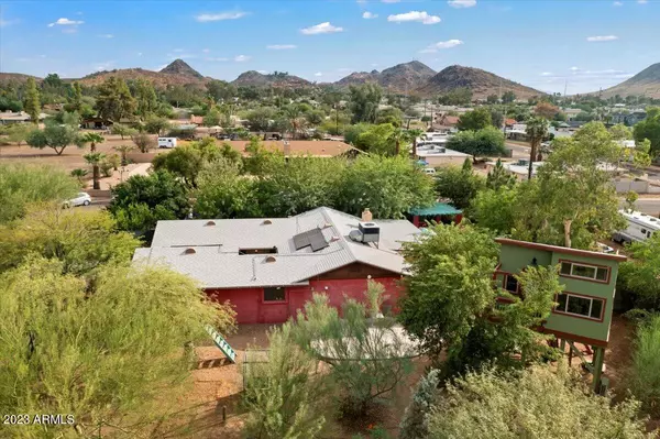 Phoenix, AZ 85022,810 E FRIESS Drive