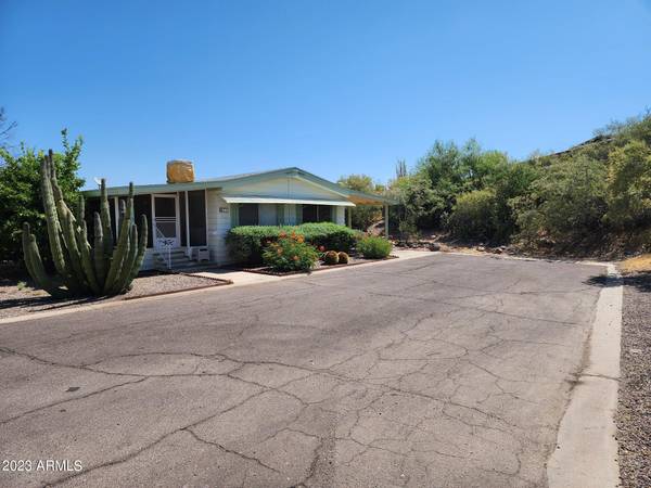 Wickenburg, AZ 85390,2501 W Wickenburg Way #88