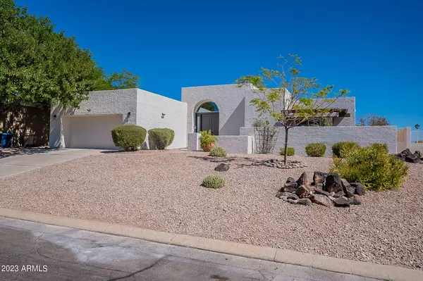 Fountain Hills, AZ 85268,15804 E MUSTANG Drive