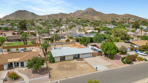 13424 N 30th Street, Phoenix, AZ 85032