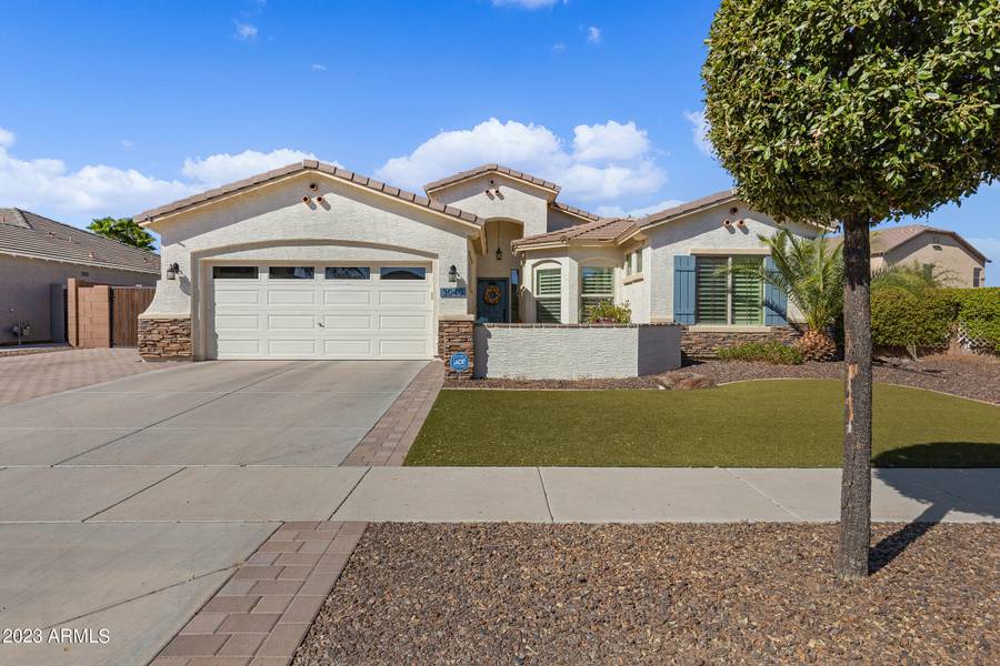 3040 E PACKARD Drive, Gilbert, AZ 85298