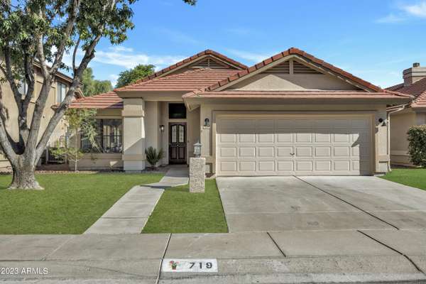 Chandler, AZ 85226,719 N MEADOWLARK Lane