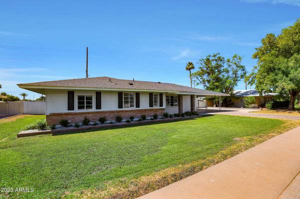 Scottsdale, AZ 85251,6223 E CALLE REDONDA --