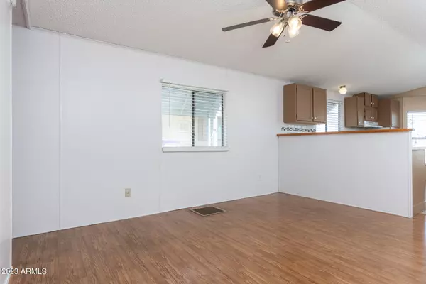 Coolidge, AZ 85128,1925 S ARIZONA Boulevard #114