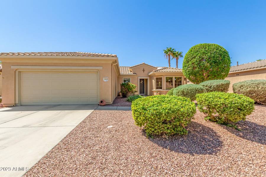 15529 W MOONLIGHT Way, Surprise, AZ 85374