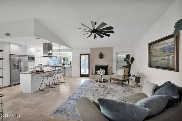 Scottsdale, AZ 85260,10143 E CLINTON Street