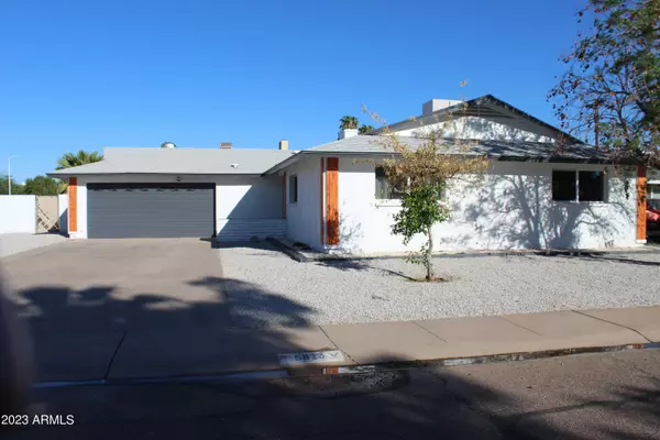 5813 N 42ND Avenue,  Phoenix,  AZ 85019