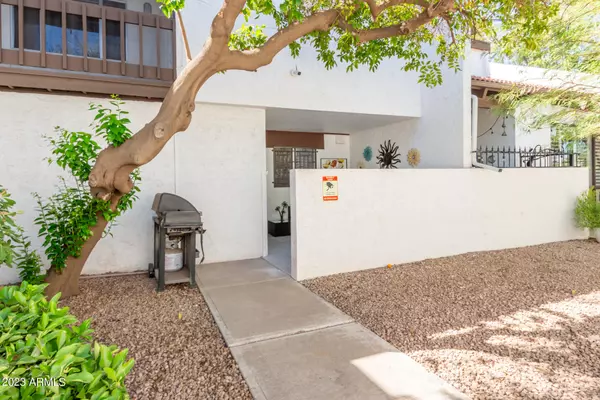 Tempe, AZ 85282,3241 S FAIRFIELD Drive