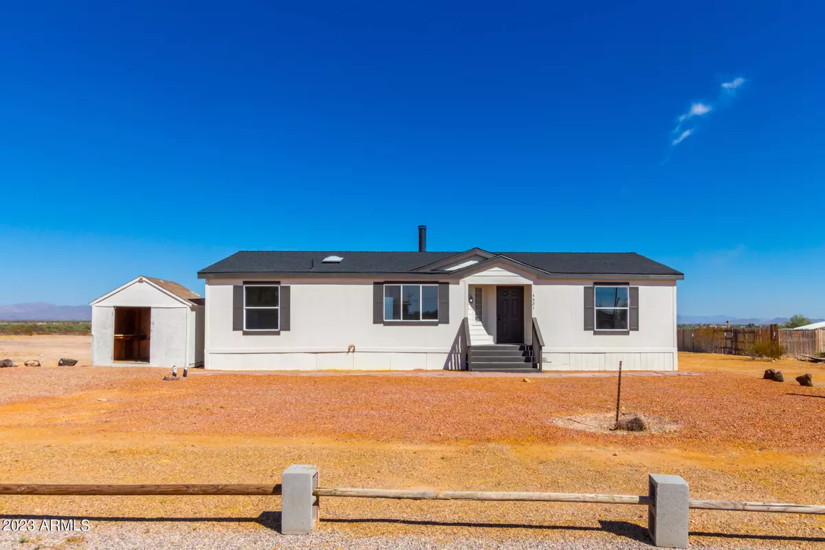 Tonopah, AZ 85354,4921 S 329TH Drive