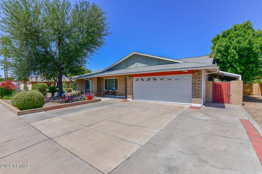 8526 N 53RD Avenue, Glendale, AZ 85302