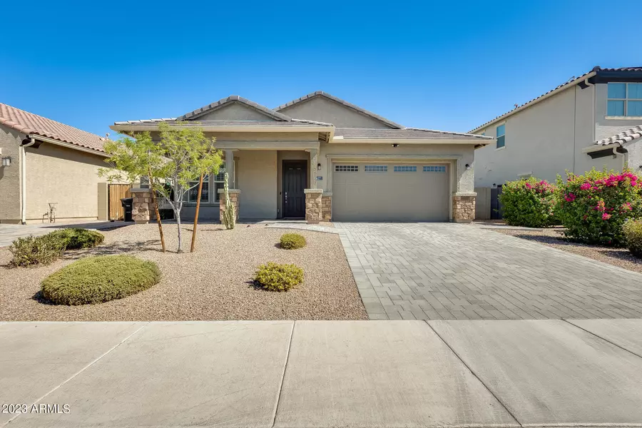 4271 S NOTTING HILL Drive, Gilbert, AZ 85297