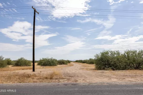 Eloy, AZ 85131,4420 N CHRUM Drive #14