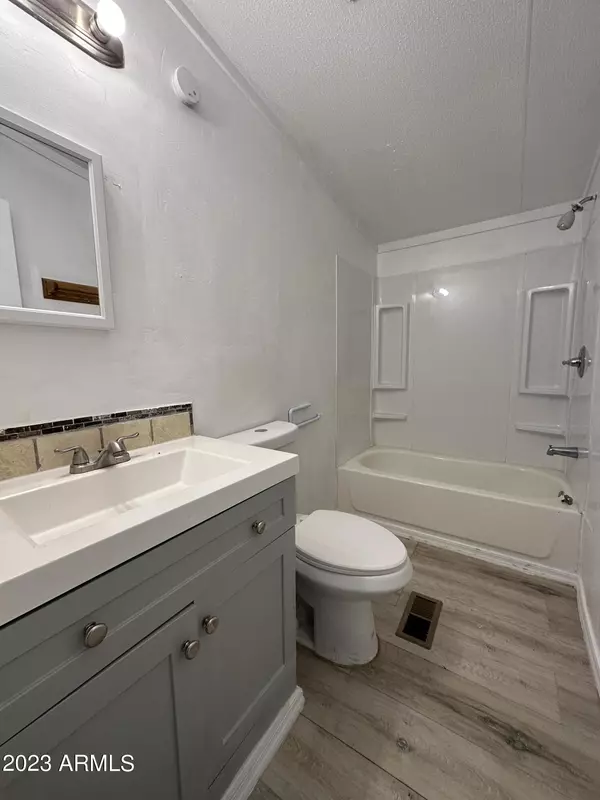 Tucson, AZ 85719,1111 E LIMBERLOST Drive #208