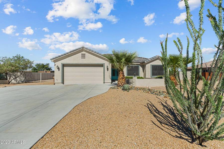 970 W MCLEAN Drive, Wickenburg, AZ 85390