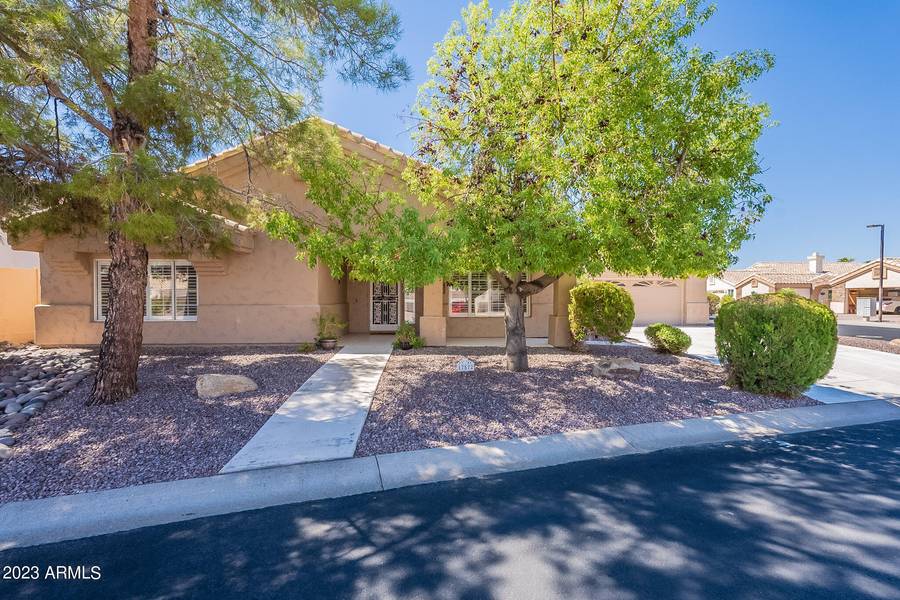 17572 N PIMA Trail, Surprise, AZ 85374