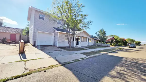 Winslow, AZ 86047,716 N WARREN Avenue