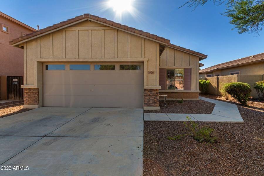 13745 W COUNTRY GABLES Drive, Surprise, AZ 85379