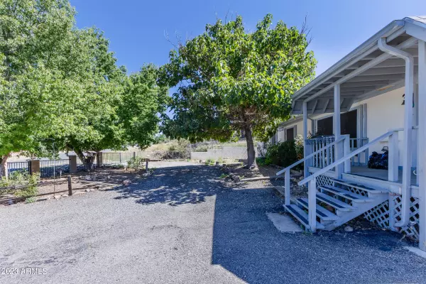 Dewey, AZ 86327,10115 E HEREFORD Lane
