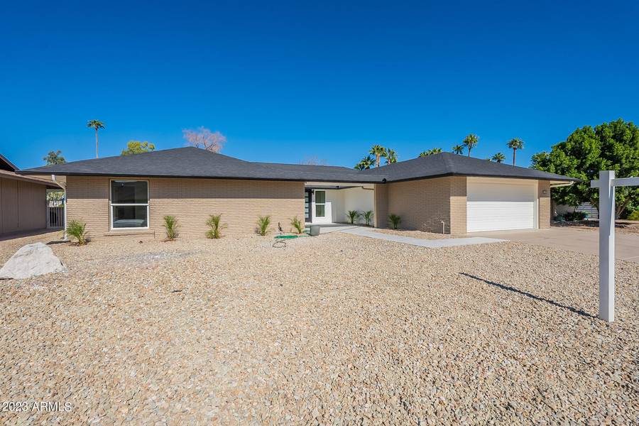 13006 W CASTLEBAR Drive, Sun City West, AZ 85375