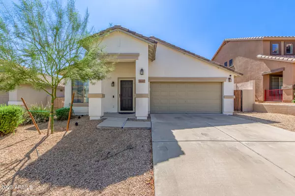 6449 W YELLOW BIRD Lane, Phoenix, AZ 85083