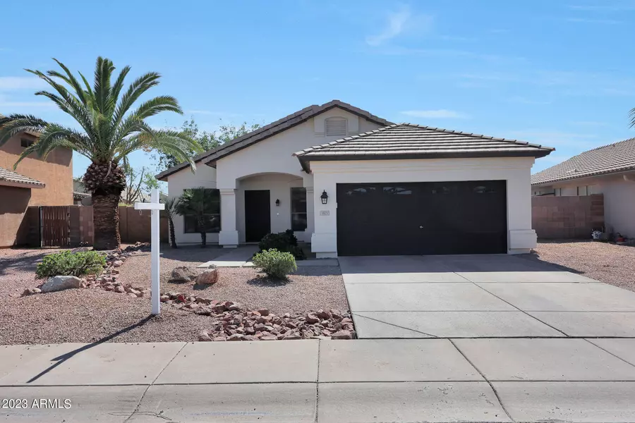 3825 E LEXINGTON Avenue, Gilbert, AZ 85234