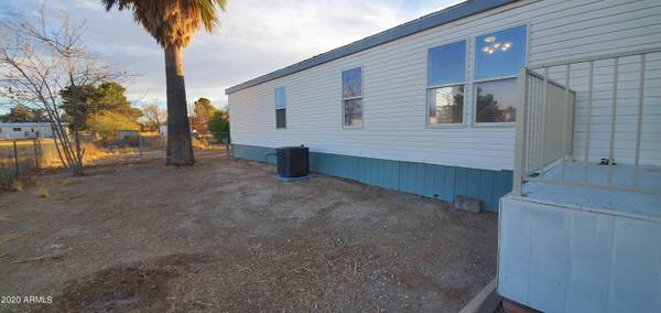 Salome, AZ 85348,64698 HARCUVAR Drive