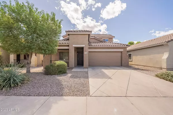 5231 W GLASS Lane, Laveen, AZ 85339