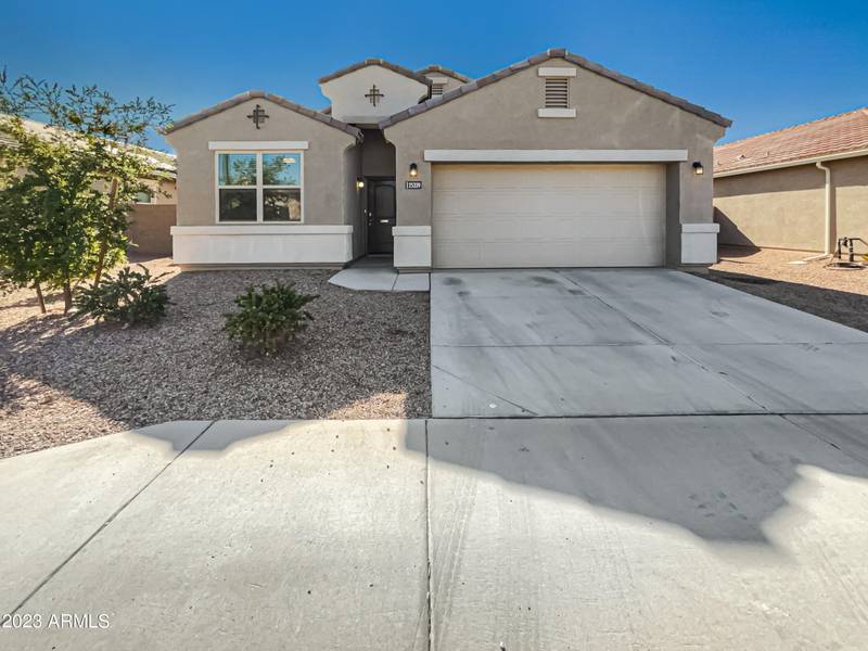 25339 W CARSON Drive, Buckeye, AZ 85326