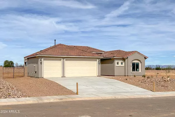 Sierra Vista, AZ 85635,1653 Middle Creek Lane #Lot 7