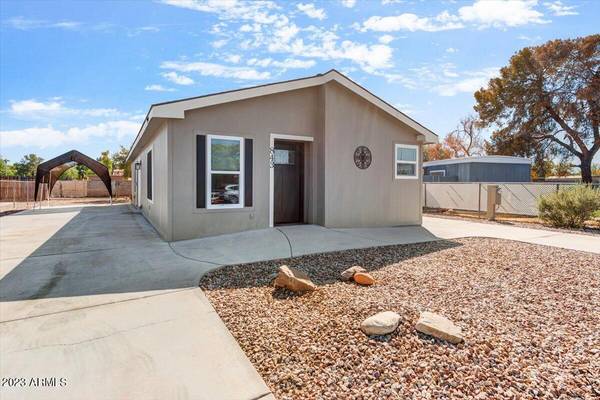 843 W CALLE DEL NORTE --,  Chandler,  AZ 85225