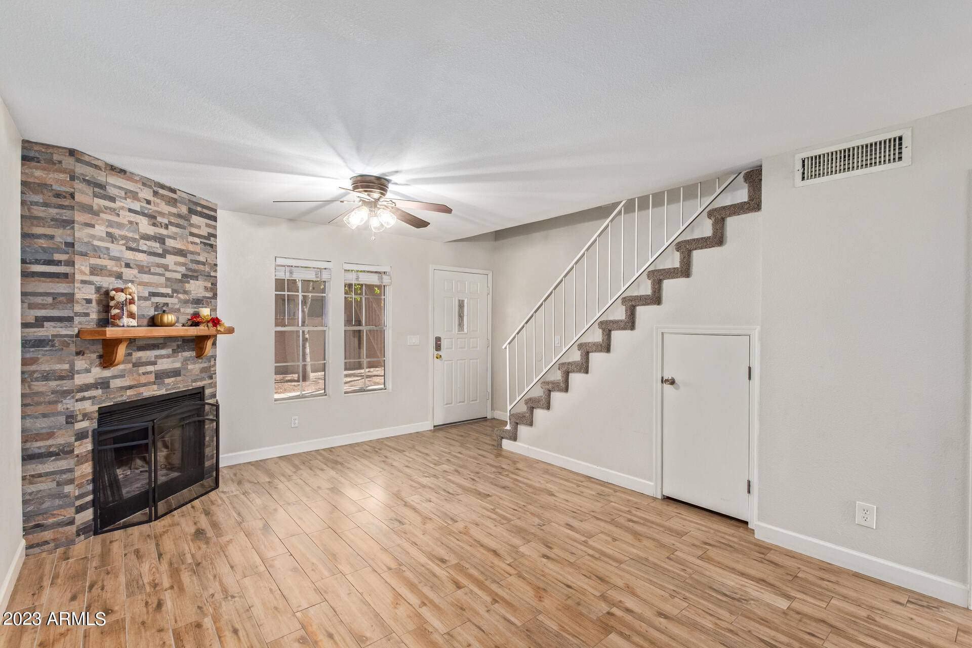 Peoria, AZ 85381,8111 W WACKER Road #89