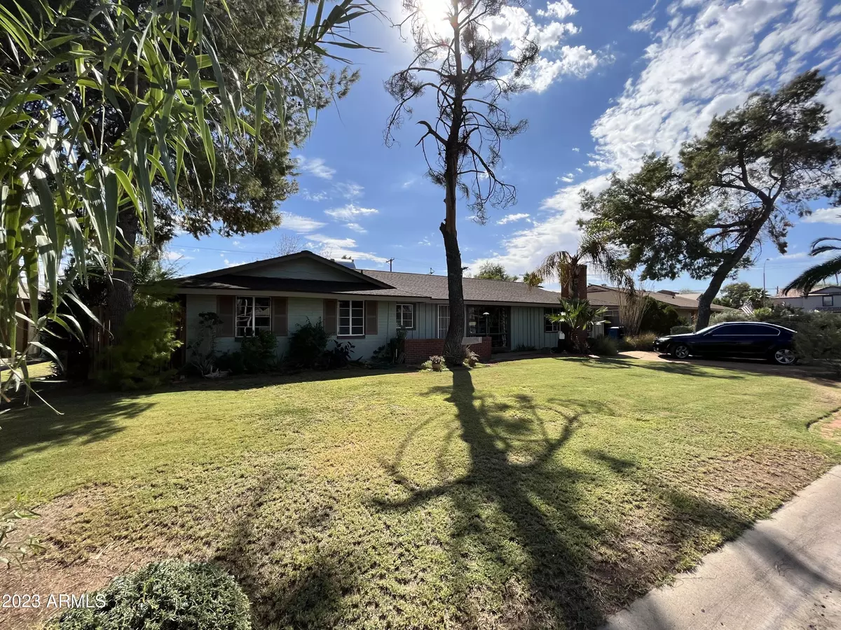 Phoenix, AZ 85013,1329 W OREGON Avenue