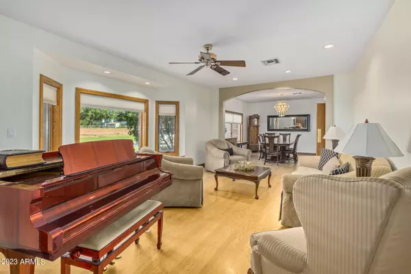 Gilbert, AZ 85234,3374 E HOUSTON Avenue