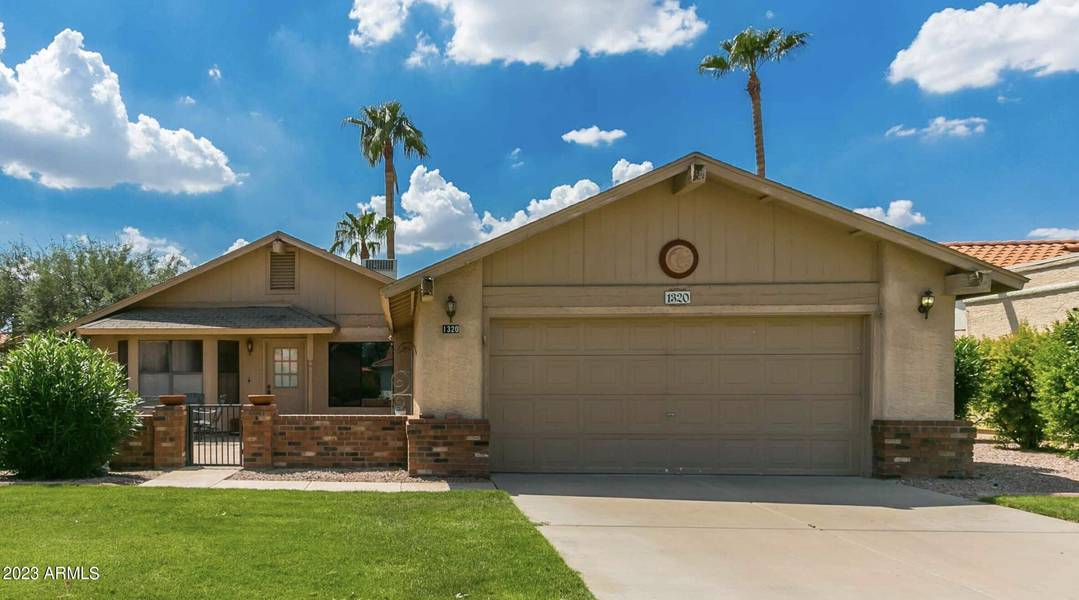 1320 LEISURE WORLD --, Mesa, AZ 85206