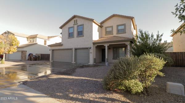 San Tan Valley, AZ 85140,667 E CLEVELAND Court