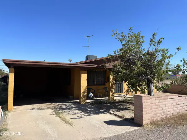 214 W Alsdorf Road, Eloy, AZ 85131