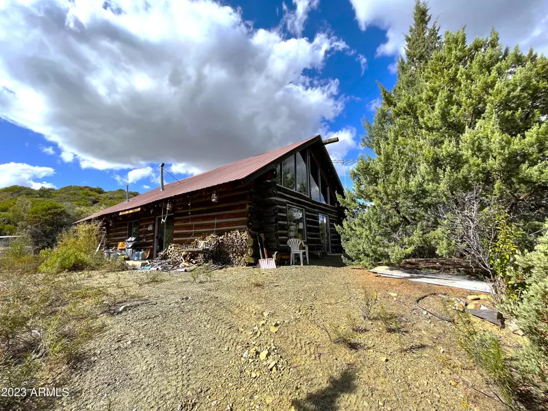 34960 S Walnut Grove Road, Crown King, AZ 86343