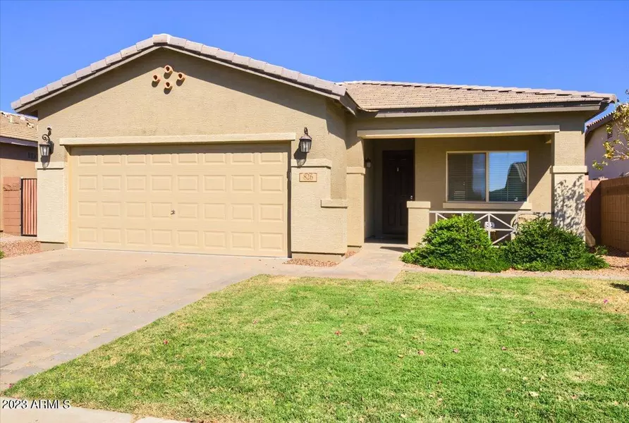 826 W SISSO TREE Avenue, San Tan Valley, AZ 85140