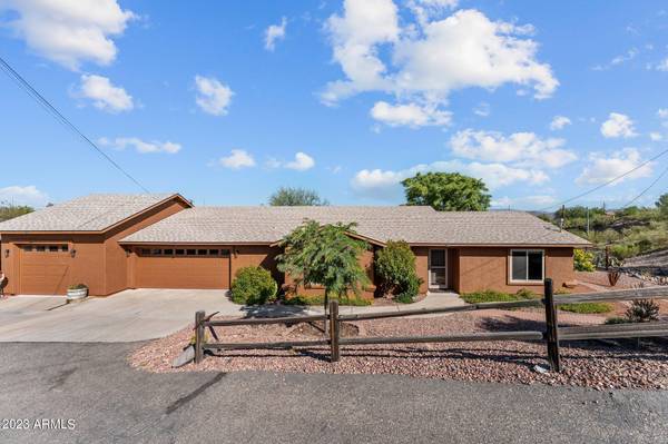 Wickenburg, AZ 85390,890 OASIS Drive