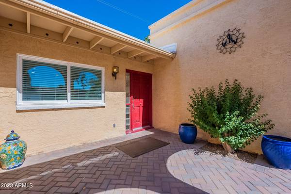 Chandler, AZ 85224,2604 W SUMMIT Place