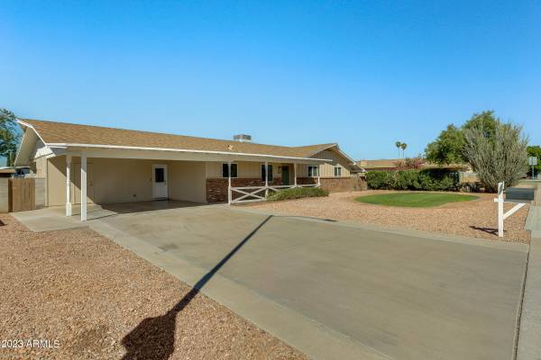 Mesa, AZ 85213,832 N 24TH Street