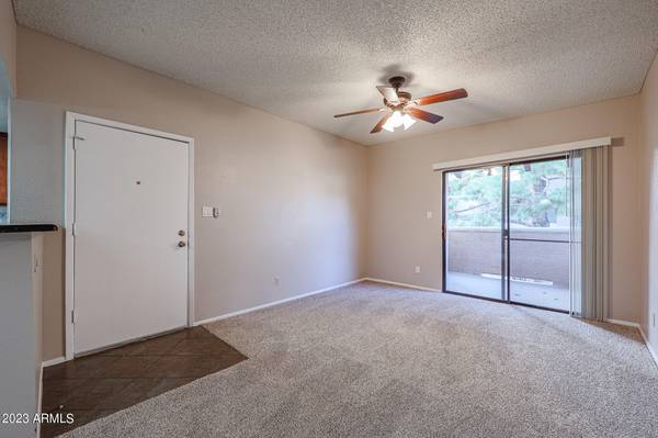 Glendale, AZ 85304,5757 W EUGIE Avenue #2102