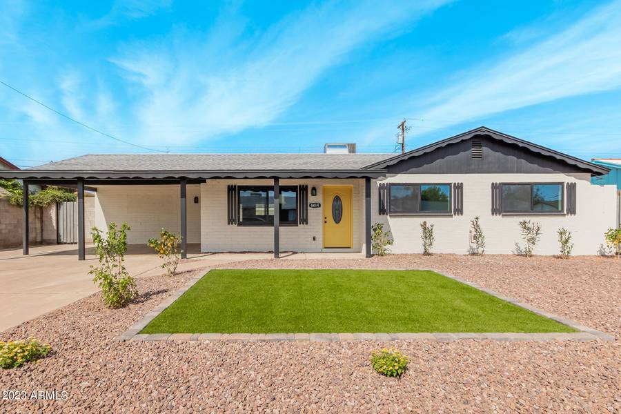 6814 E PORTLAND Street, Scottsdale, AZ 85257