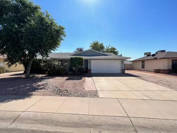 5131 W COLUMBINE Drive,  Glendale,  AZ 85304