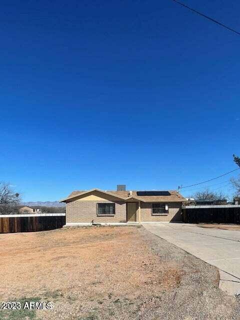 Rio Rico, AZ 85648,1015 VOLCAN Court