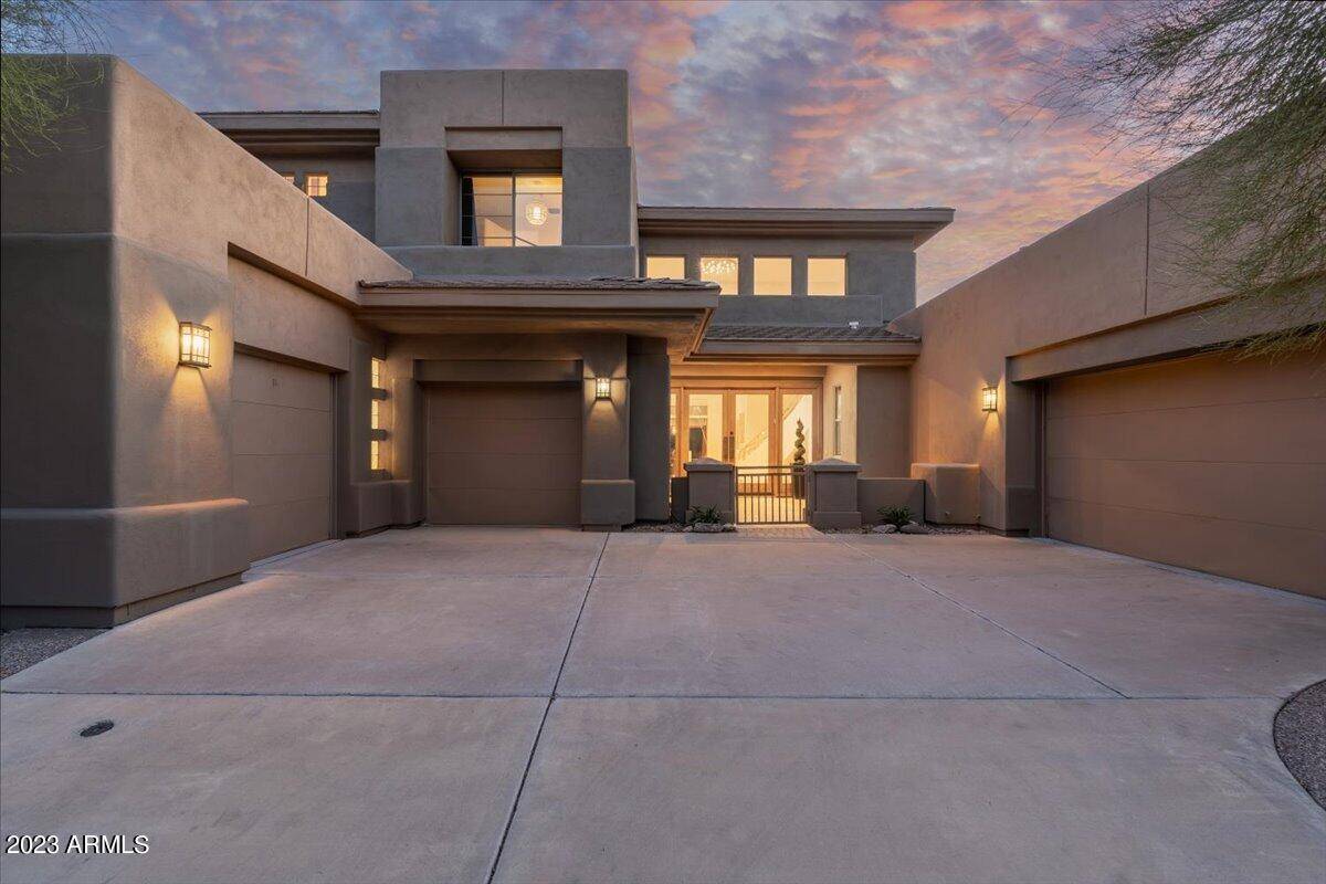 Scottsdale, AZ 85255,10975 E BAHIA Drive