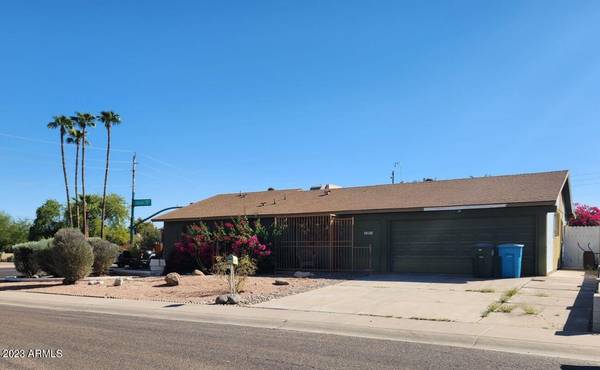 3955 E WETHERSFIELD Road,  Phoenix,  AZ 85032