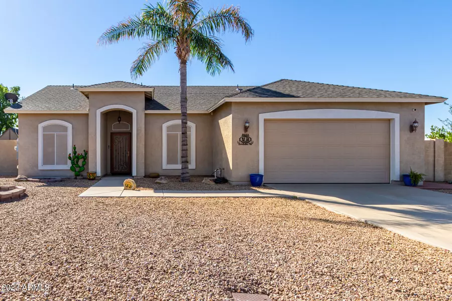 8055 E QUARTERLINE Road, Mesa, AZ 85207