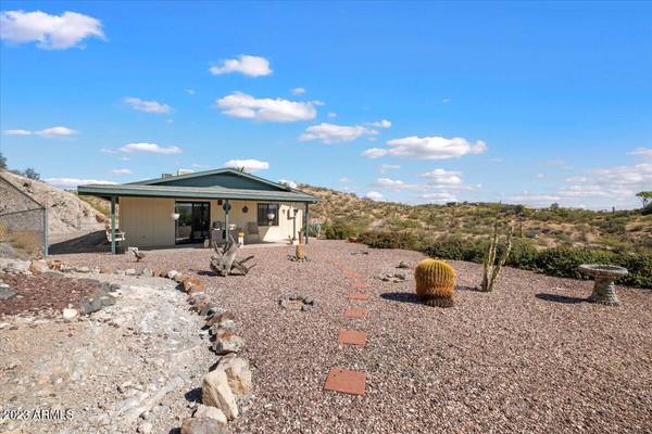 Wickenburg, AZ 85390,52032 N 297TH Avenue